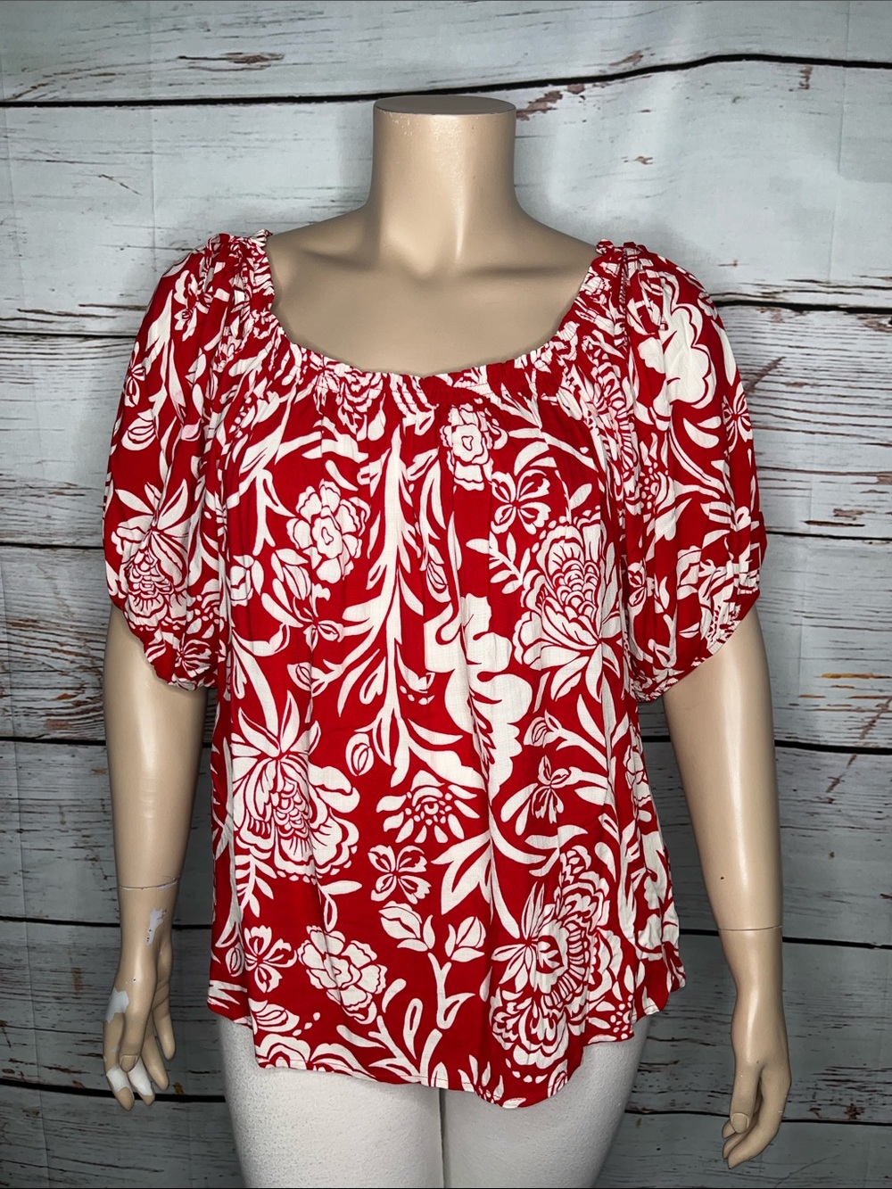 Knox Rose Size XXL Red & White Floral Print Off the Shoulder Blouse Top